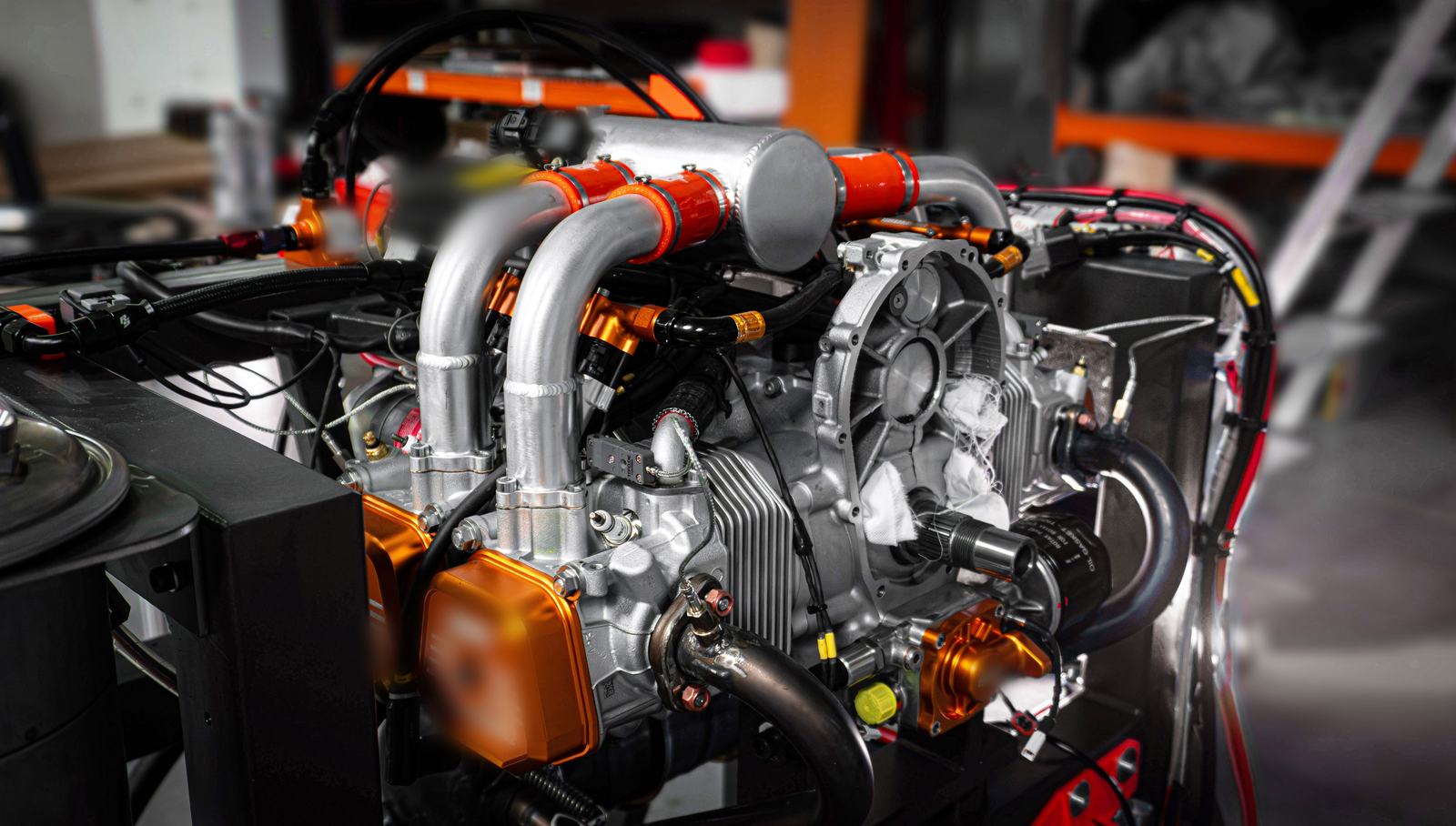 Zuri's hybrid generator set on the bench: piston engine, generator and cooling